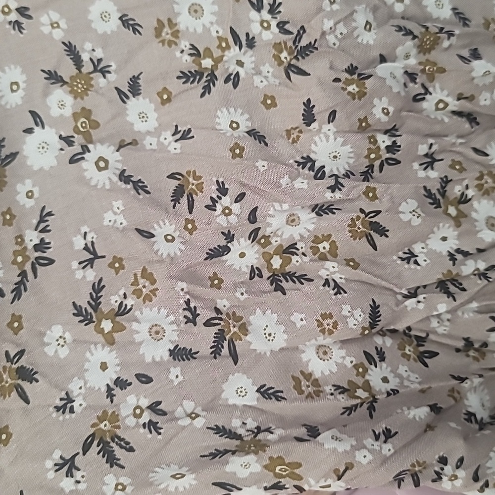 Ditsy Floral Ruffle Sleeve Tie NeckBlouse - Picture 10 of 11